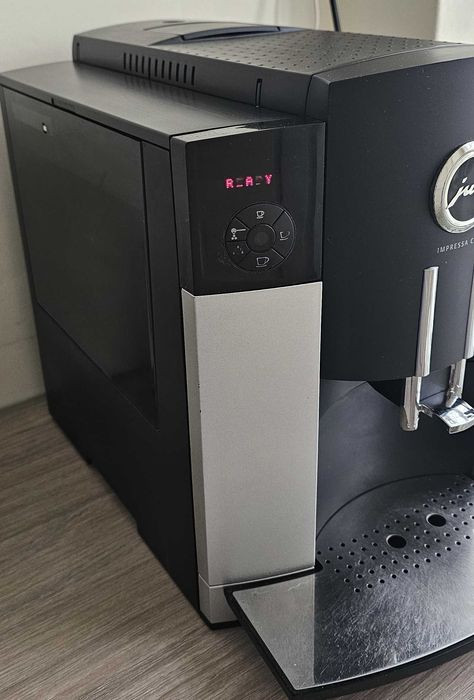 Espressor automat Jura c75