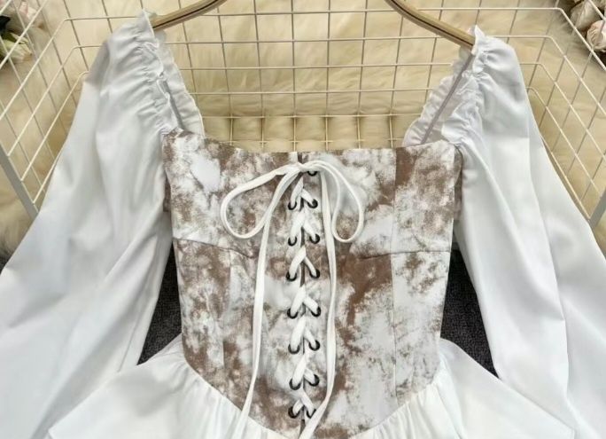 Продам женское и милое платье