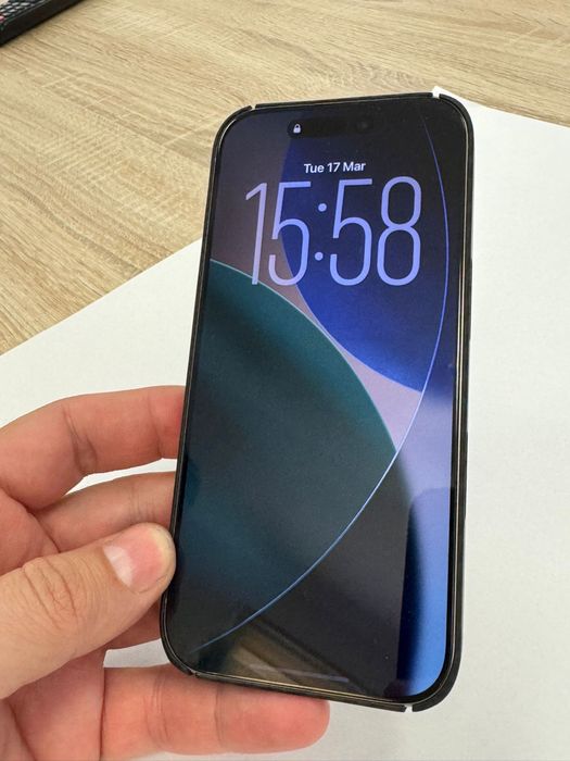 Iphone 16 pro natural titanium