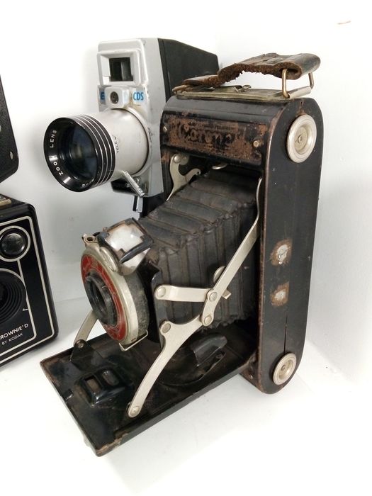 Лот от винтидж фотоапарати