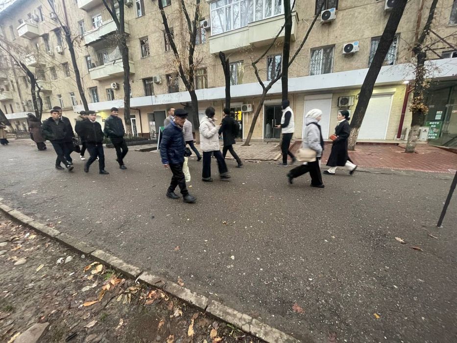 Максим Горький метро | 14кв - нежилое помещение вдоль дороги Аренда