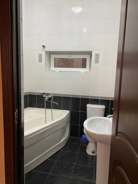 Луначарскийда ховли арендага берилади.