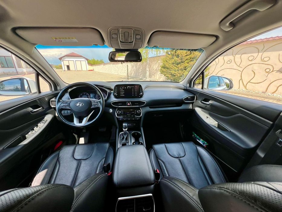 Hyundai Santa Fe   2.0 D 2×4 2018  165000km