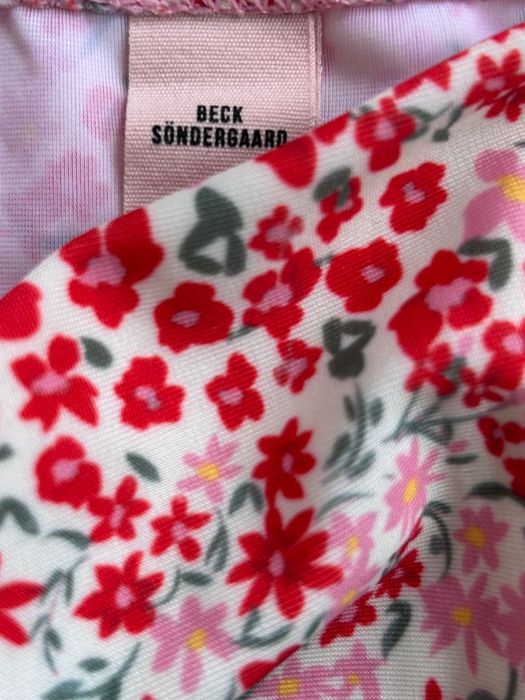 БАнски две части Becksondergaard,HM
