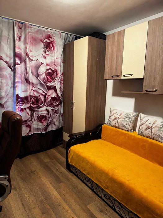 Apartament cu 3 camere mobilat si utilat