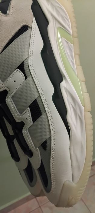 Adidasi Adidas marimea 44