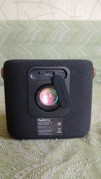 Продам колонку Neo