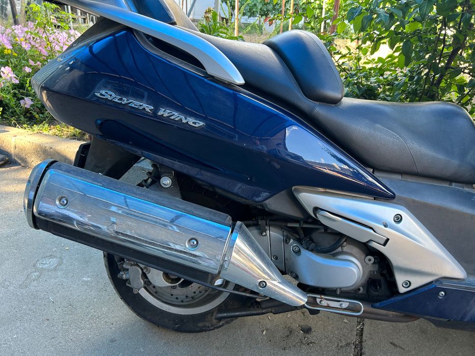 Скутер Honda Silver Wing 600 2003