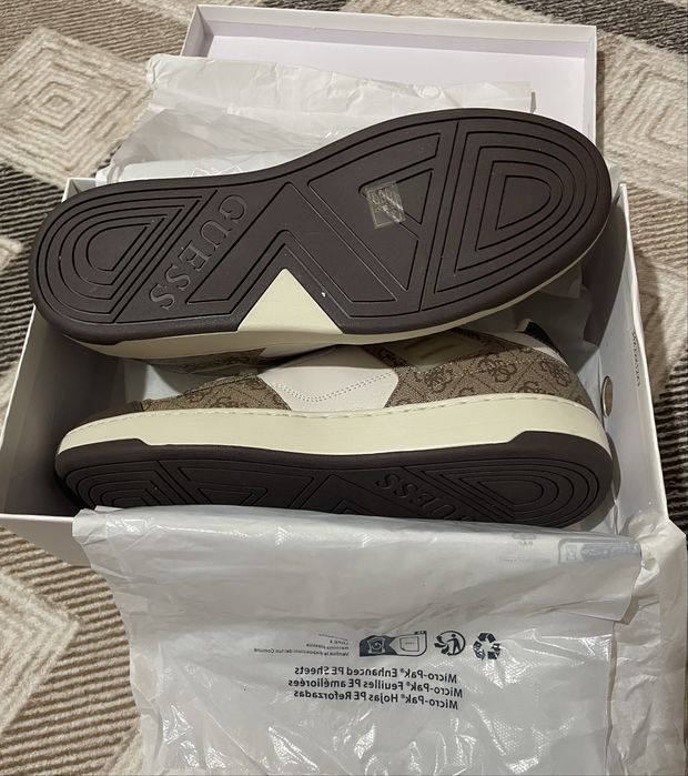 Мъжки обувки GUESS