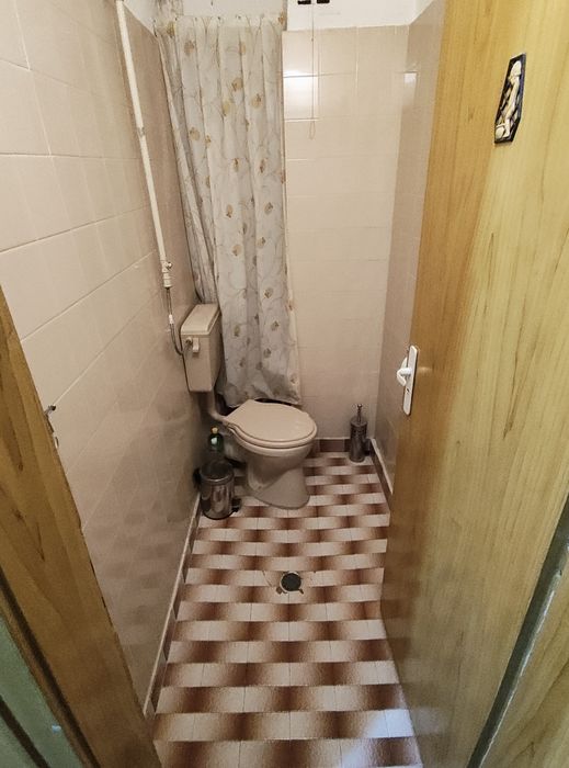 Продава се Двустаен апартамент в Стара Загора, Метро - 64 кв.м за 1188 €/кв.м - Снимка #1