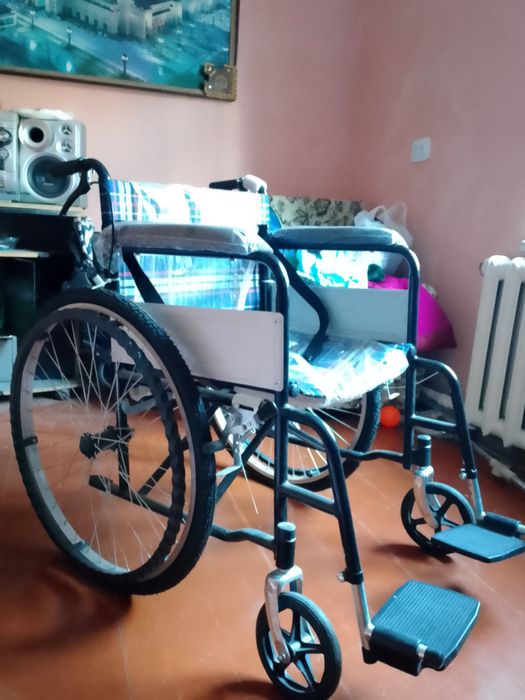Инвалидная коляска