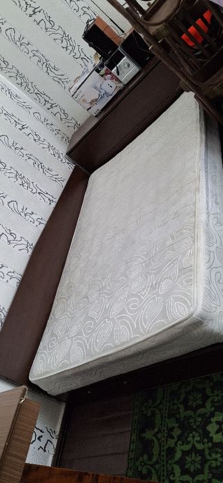Спалня с ракла и матрак