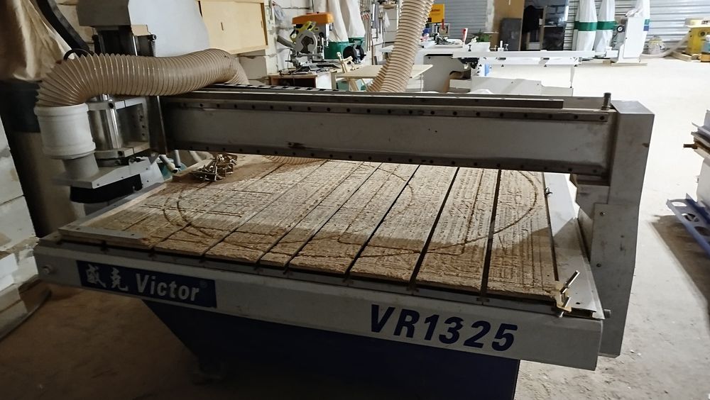 Фрезерный станок с ЧПУ