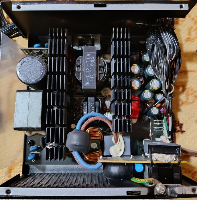 Продаётся блок питания