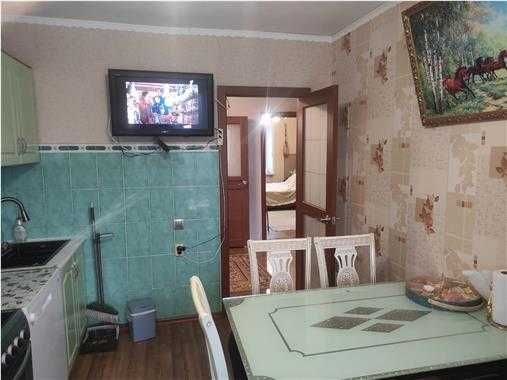 продается 3 комнатная квартира