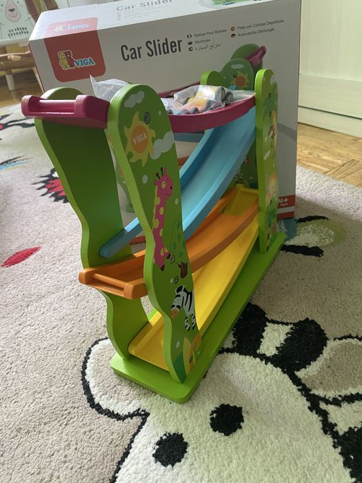 Писта за спускане Джунгла и дървен автовоз- Viga toys