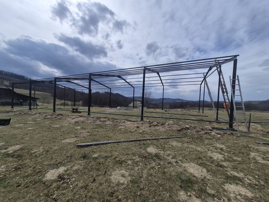 Vând structura metalica 10x25x4h