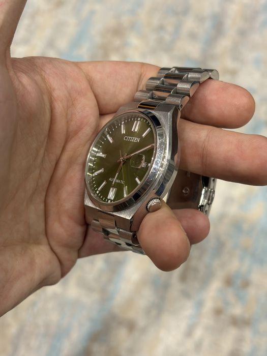 Citizen Tsuyosa Pantone