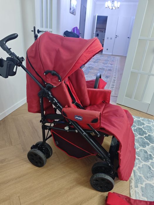 Коляска chicco в отличном состоянии