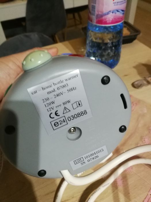 Incalzitor biberoane chicco