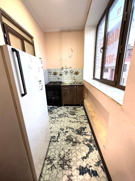 Сотилади Чилонзор 13 квартал 1 хонали навастройка