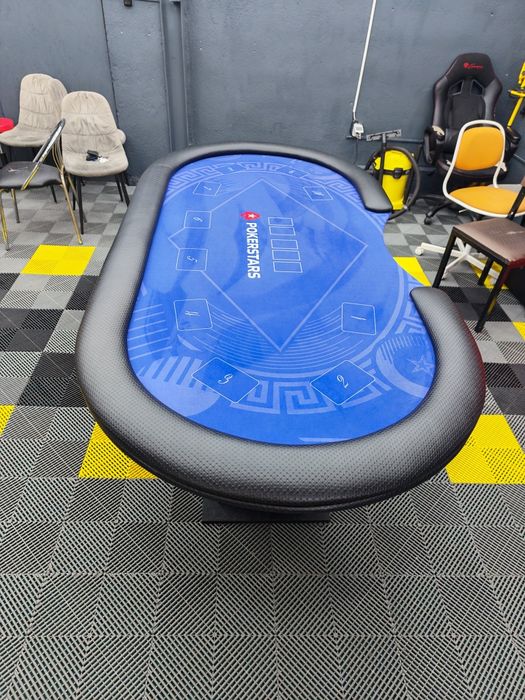Urgent masa de poker profesionala