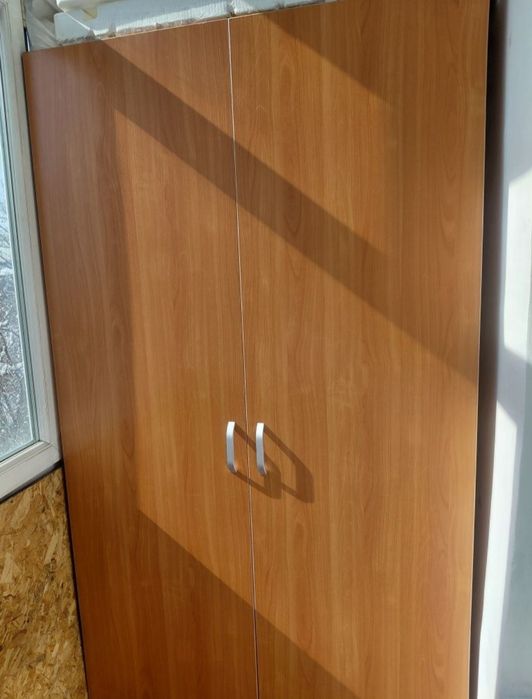 Продается большой удобный шкаф