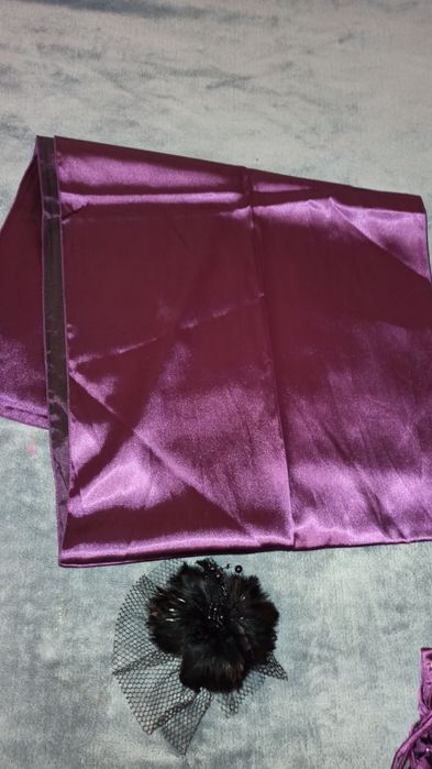 Платье вечернее ..