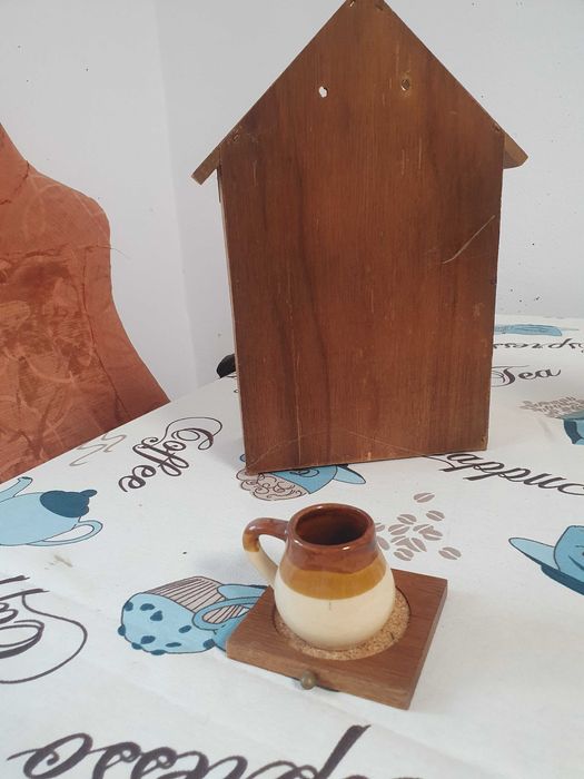 Decoratie stand cu pahare micute pentru shoturi