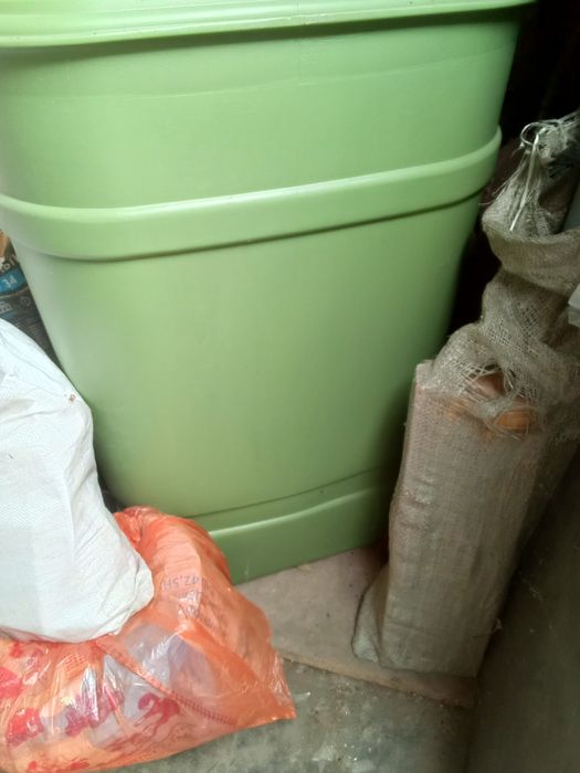 Бочка новая для душа, огорода. 250 литров