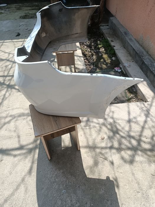 Задний бампер равон р3