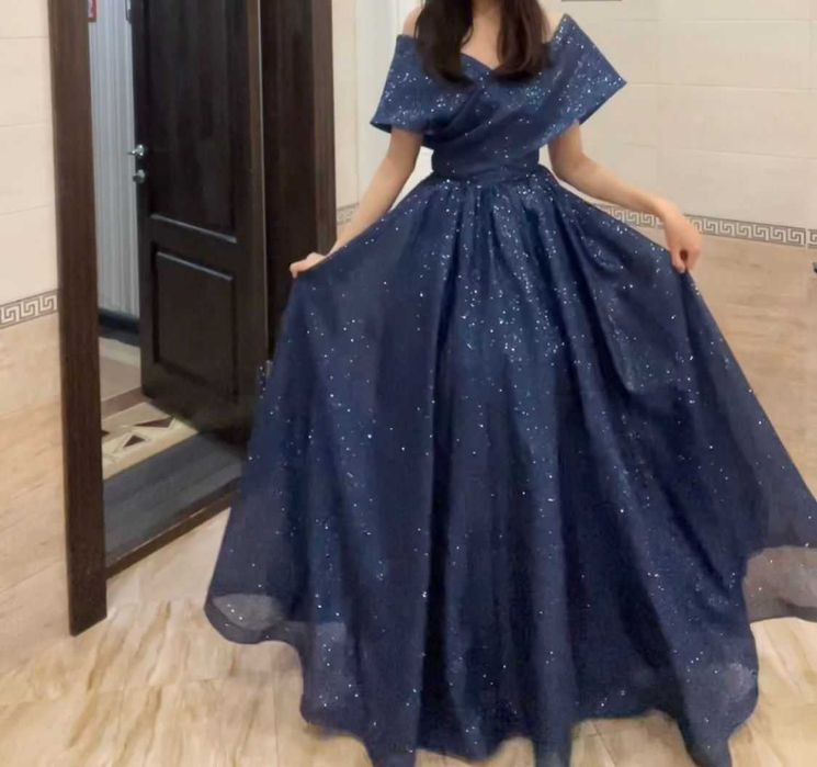 Продам выпускное платье