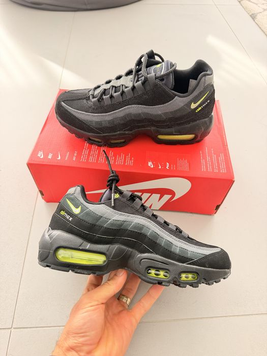 Nike Air Max 95 Black Smoke Volt