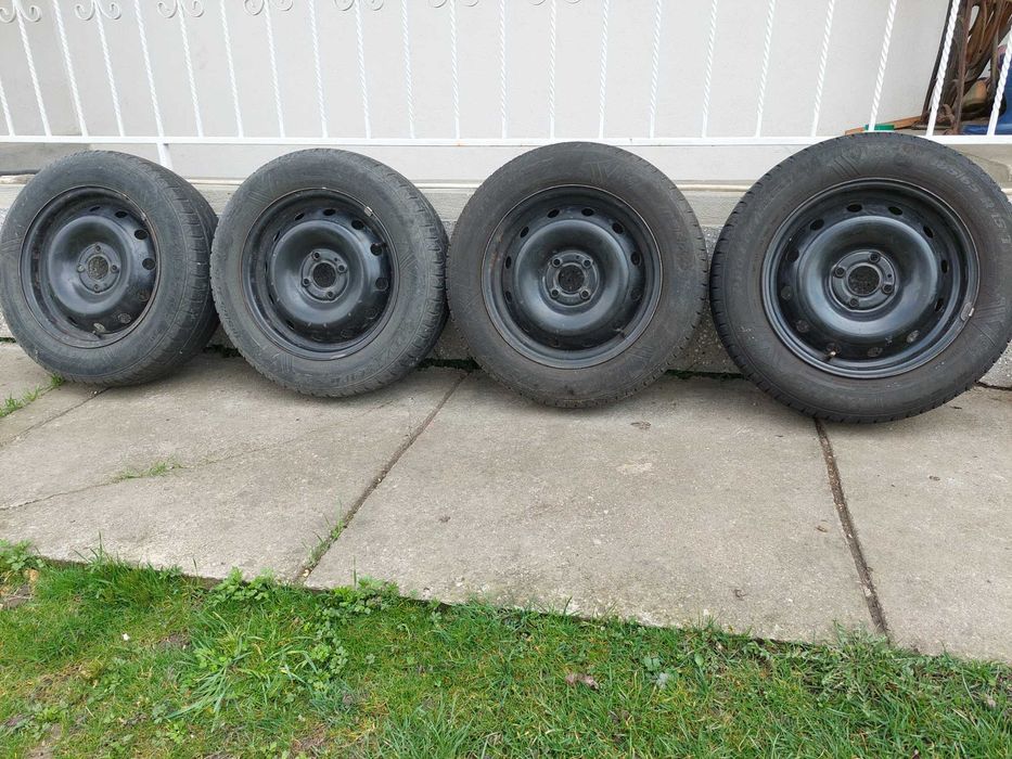 Roti cu anvelope de vara Logan I