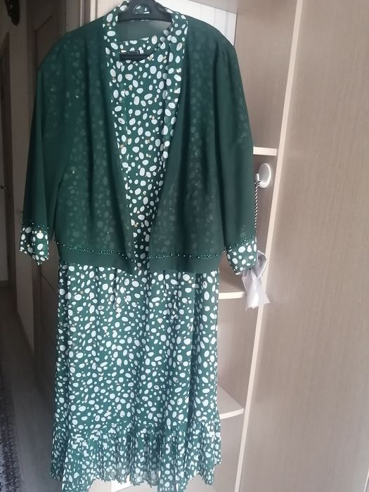 Вечернее женское платье 54 размер