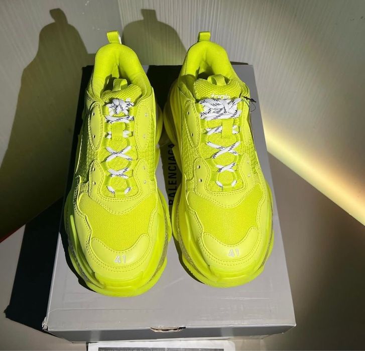 Balenciaga triple s