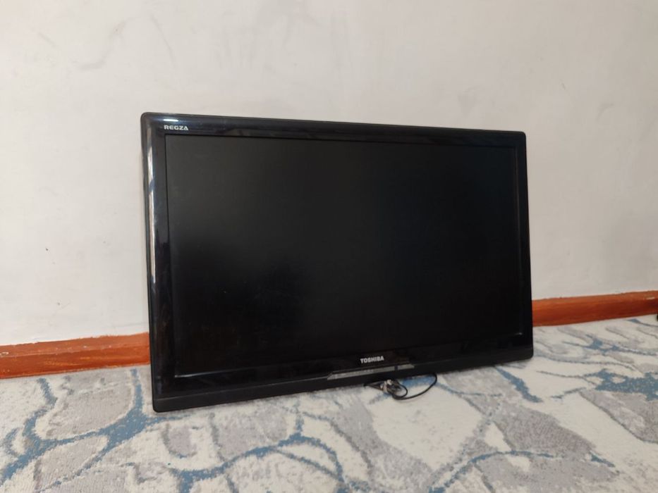 Телефизор сотилади TOSHIBA