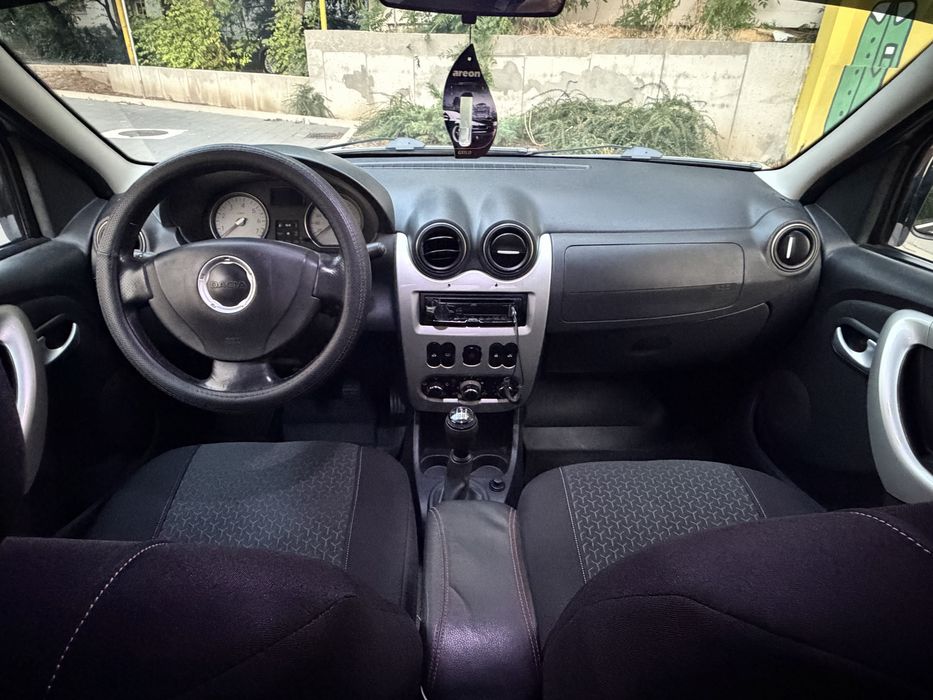 DACIA Logan 2012 — imagine 3