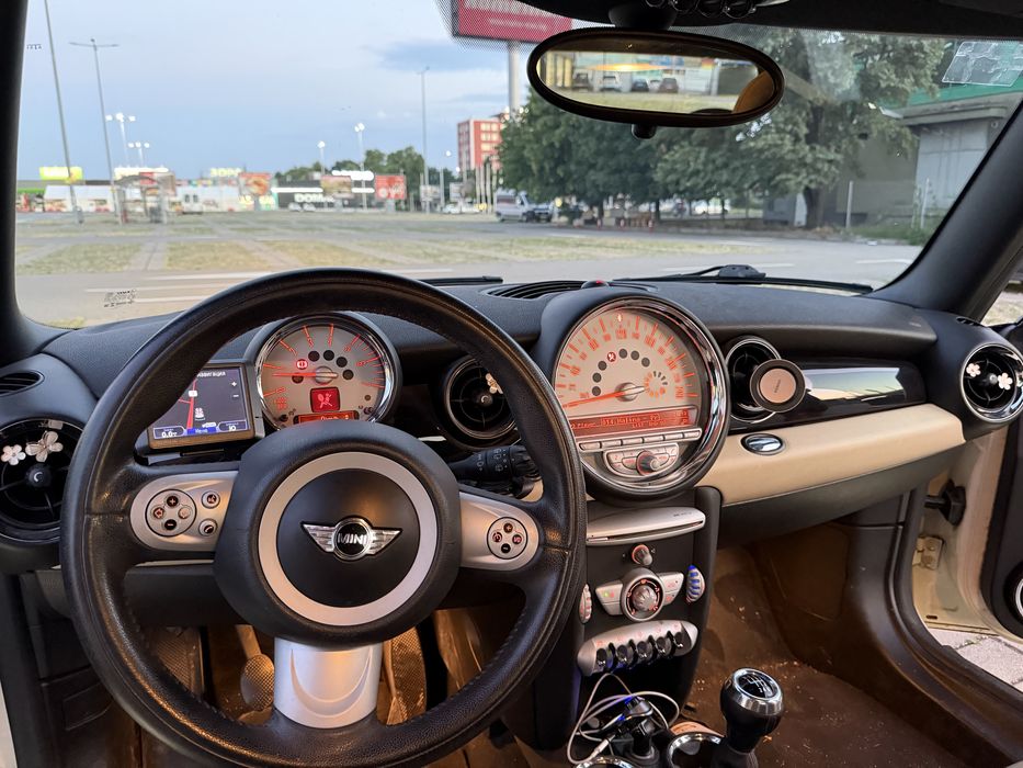 MINI Cooper R56 1.6D.