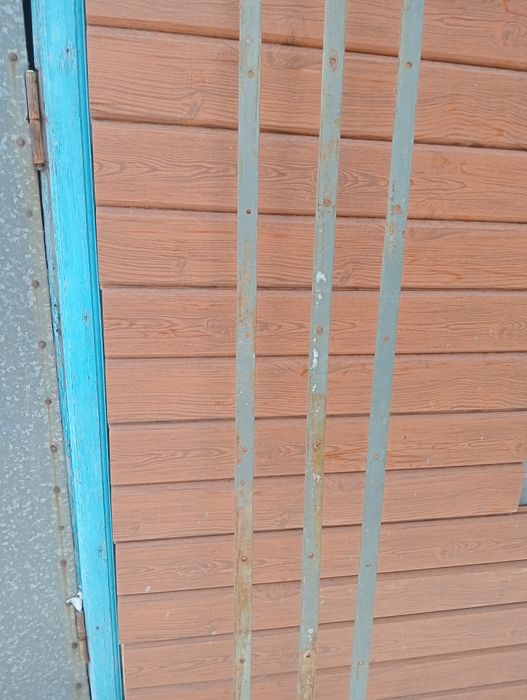 Металлическая полоса