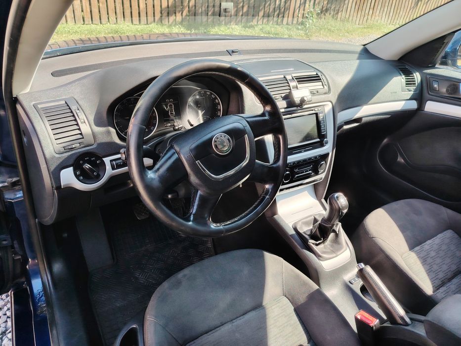 SKODA Octavia 2011 — imagine 5