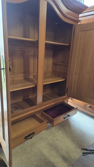 Дъбови, масивни гардероби - внос от Нидерландия