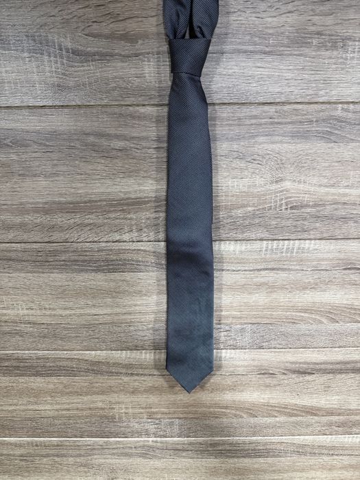 Hugo boss бабочка