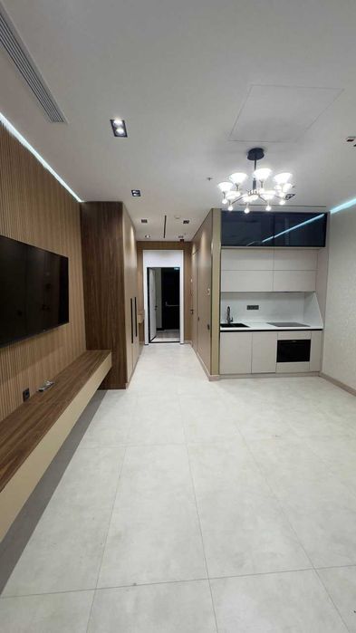 СРОЧНО ПРОДАЁТСЯ 2ком квартира на ЖК Nest one вид на Хилтон 6-этаж