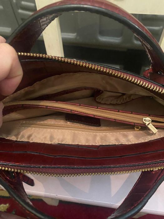 Сумка женская. С двумя ручками.