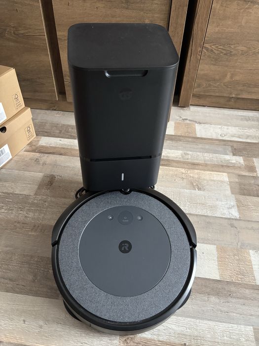 Aspirator iRobot Roomba i3+