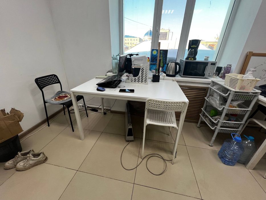 Стол офисеый IKEA бу