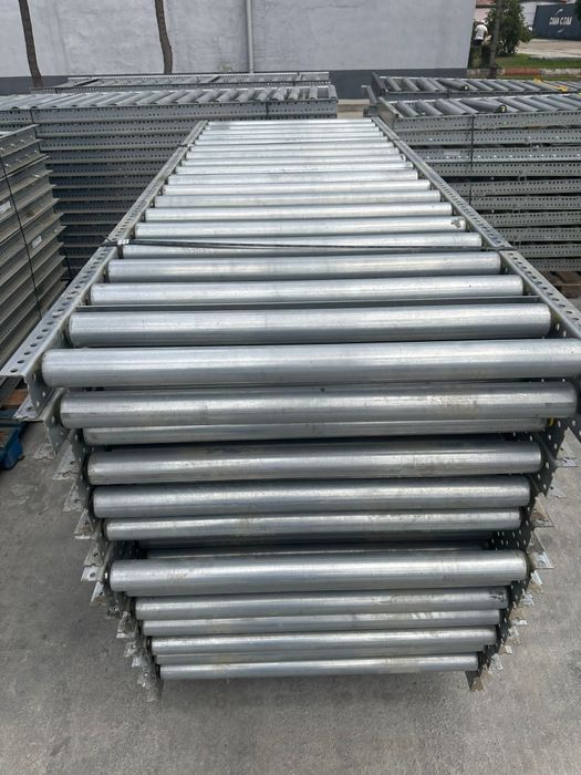 Avem pe stoc o gama foarte mare de role metalice transportatoare banda