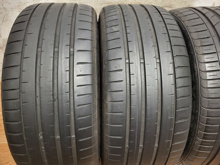 235/40/18 и 265/35/18 Falken / Nexen пакет летни гуми