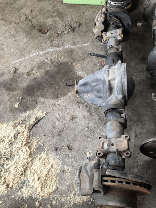 Мост 906 Mercedes Мерседес